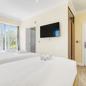 Luxury Triple Room
